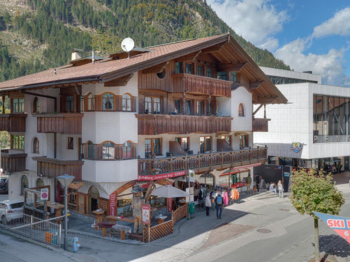 Center Rooms & Apartments Mayrhofen Eksteriør bilde